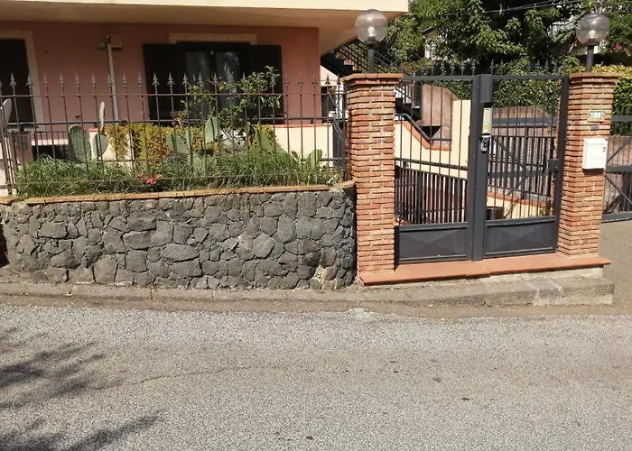 Vakantiehuis Casa Alice Aci Castello